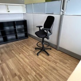 C72996 - Steelcase Leap Stools