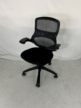 C72043 - Knoll Generation Chairs