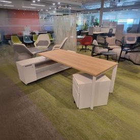 D23360 - Steelcase Desk Sets