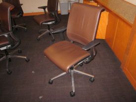 C72335 - Steelcase Think Chair