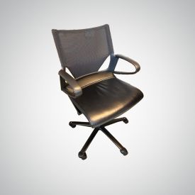 C72847 - Wilkhaun Leather Conference Seating