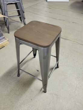 CD7179 - Metal Stools