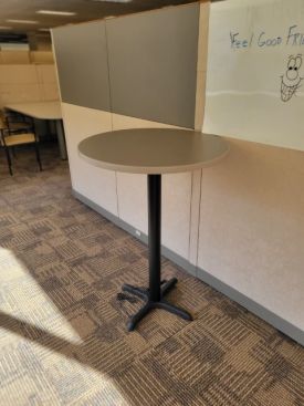 CD7174 - High Top Cafe Tables