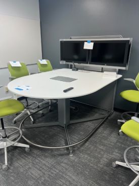 T23424 - Media:scape Meeting table and Monitors by Steelcase