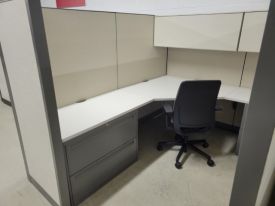 W7285 - Steelcase Answer Workstations