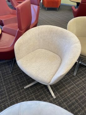 R7717 - Coalesse Bob Chairs