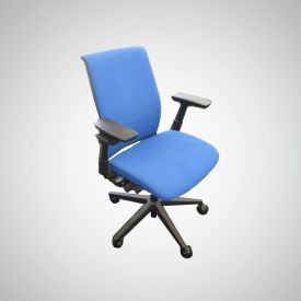 C72025 - Steelcase Think Chairs