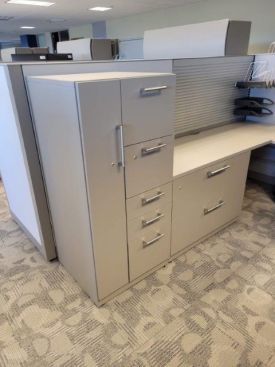 F7437 - Steelcase Storage Kiosk