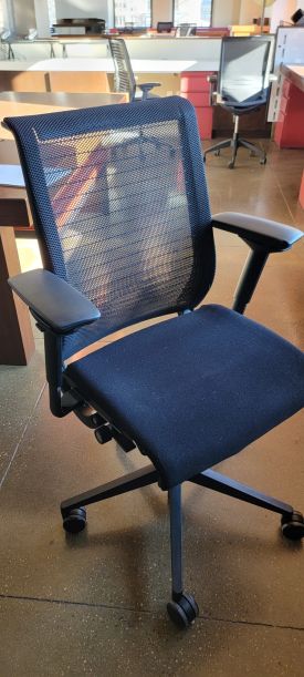 C72707 - Steelcase Think Chairs
