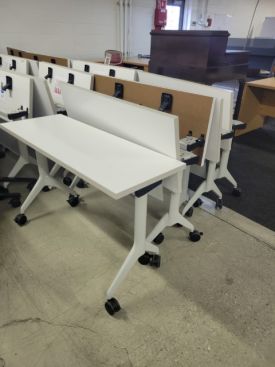 TT23145 - Hon Training Tables