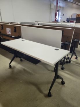 TT23144 - Hon Training Tables