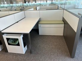 W7334 - Steelcase Answer Cubicles