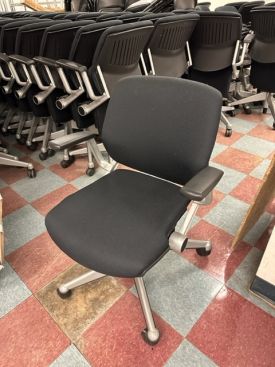 C72882 - Vecta Kart Chairs