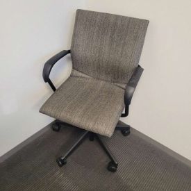 C72038 - Steelcase Protege Chairs