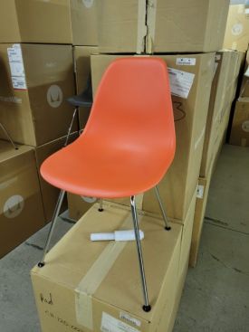 C72727 - Eames Shell Chairs by Herman Miller