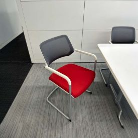C72932 - Discounted Steelcase QiVi Chairs